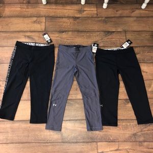 NWT Under Armour lot of leggings (3 pairs) size S